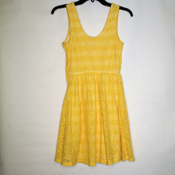 Yellow Lace striped Fit and flare dress - Picture 2 of 6